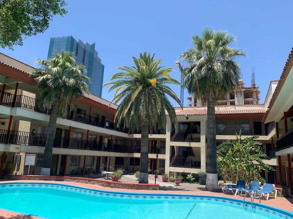 Hotel Bugambilia Hermosillo Eksteriør billede