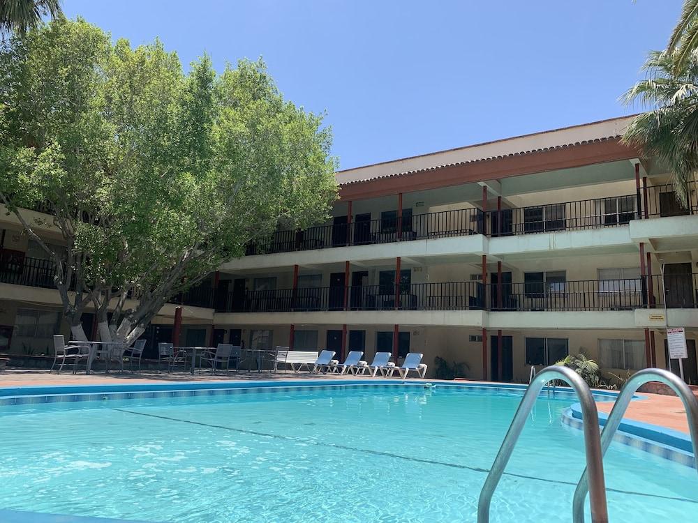Hotel Bugambilia Hermosillo Eksteriør billede