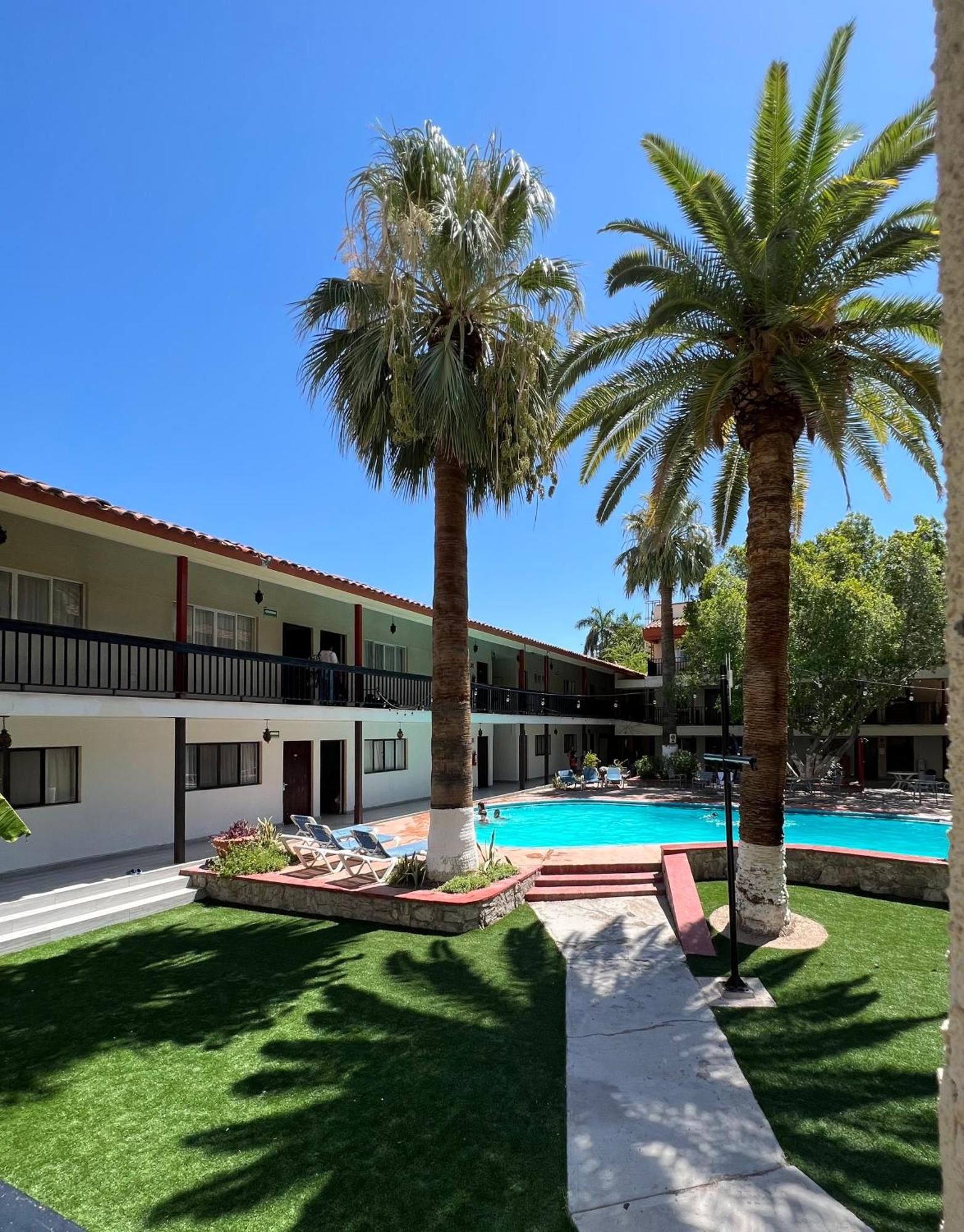 Hotel Bugambilia Hermosillo Eksteriør billede