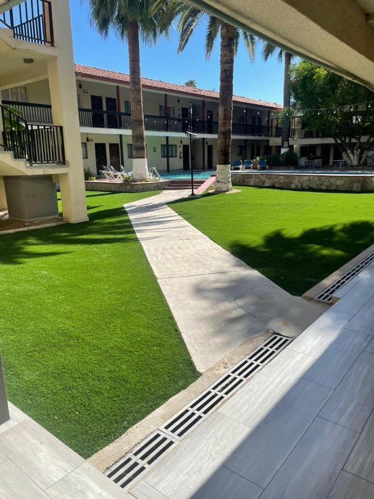 Hotel Bugambilia Hermosillo Eksteriør billede