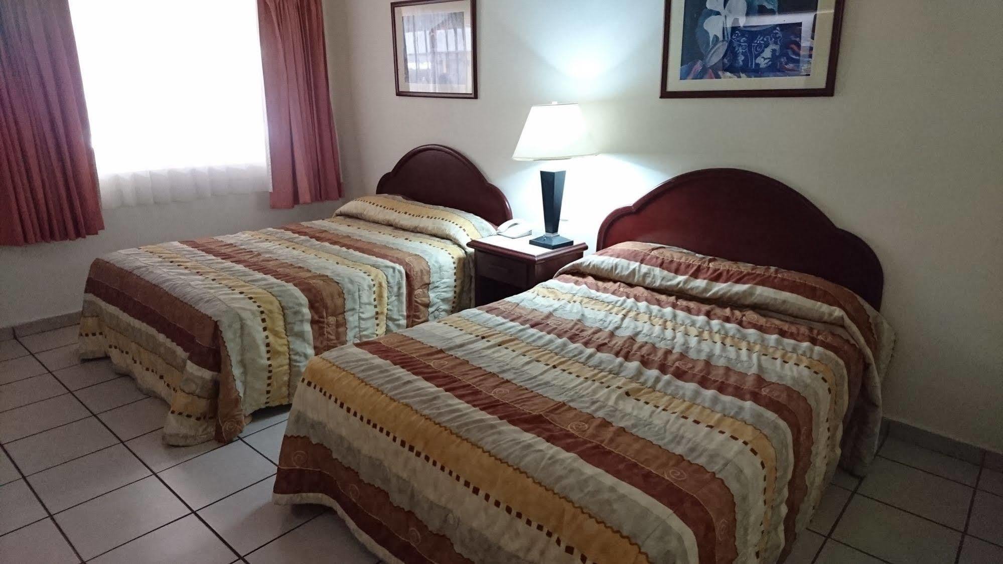 Hotel Bugambilia Hermosillo Eksteriør billede